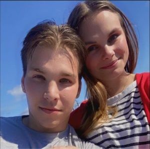 Meet your Posher, Roelle